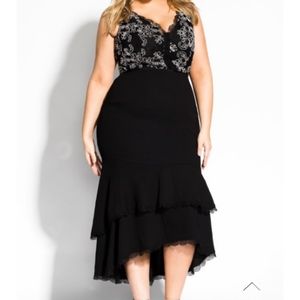 24HR PRICE DROP NWT Stunning City Chic dress